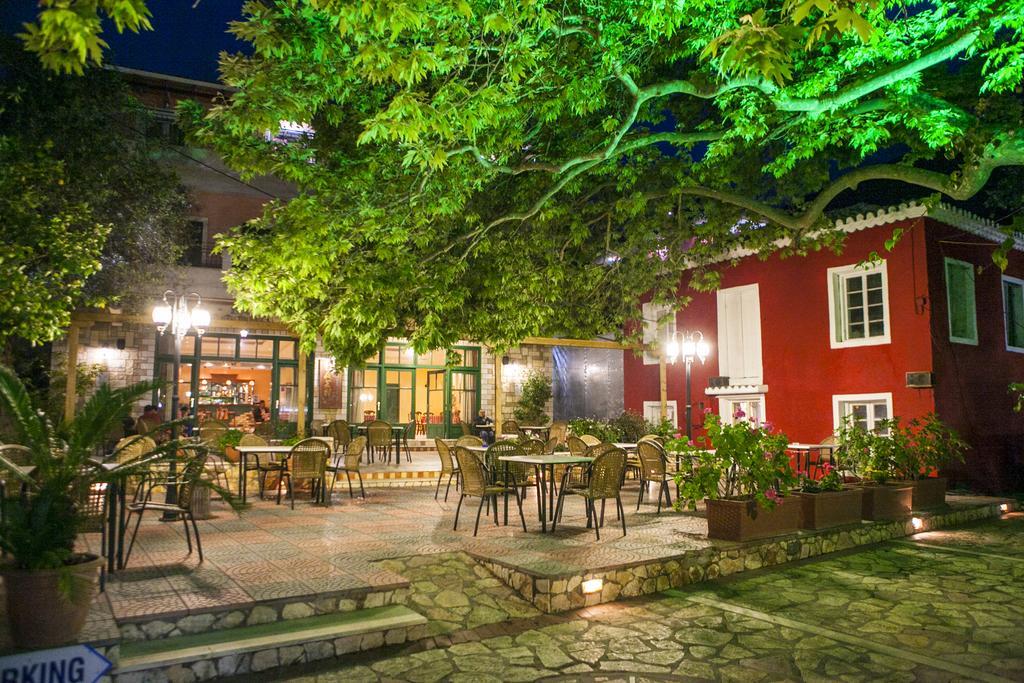 Oasis Exclusive Aparthotel Parga Ngoại thất bức ảnh