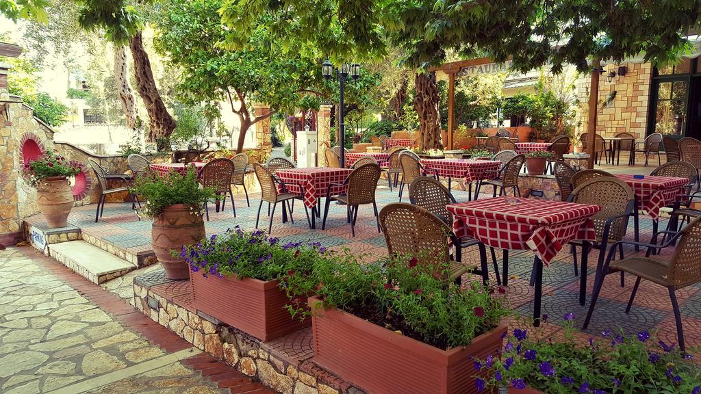 Oasis Exclusive Aparthotel Parga Ngoại thất bức ảnh