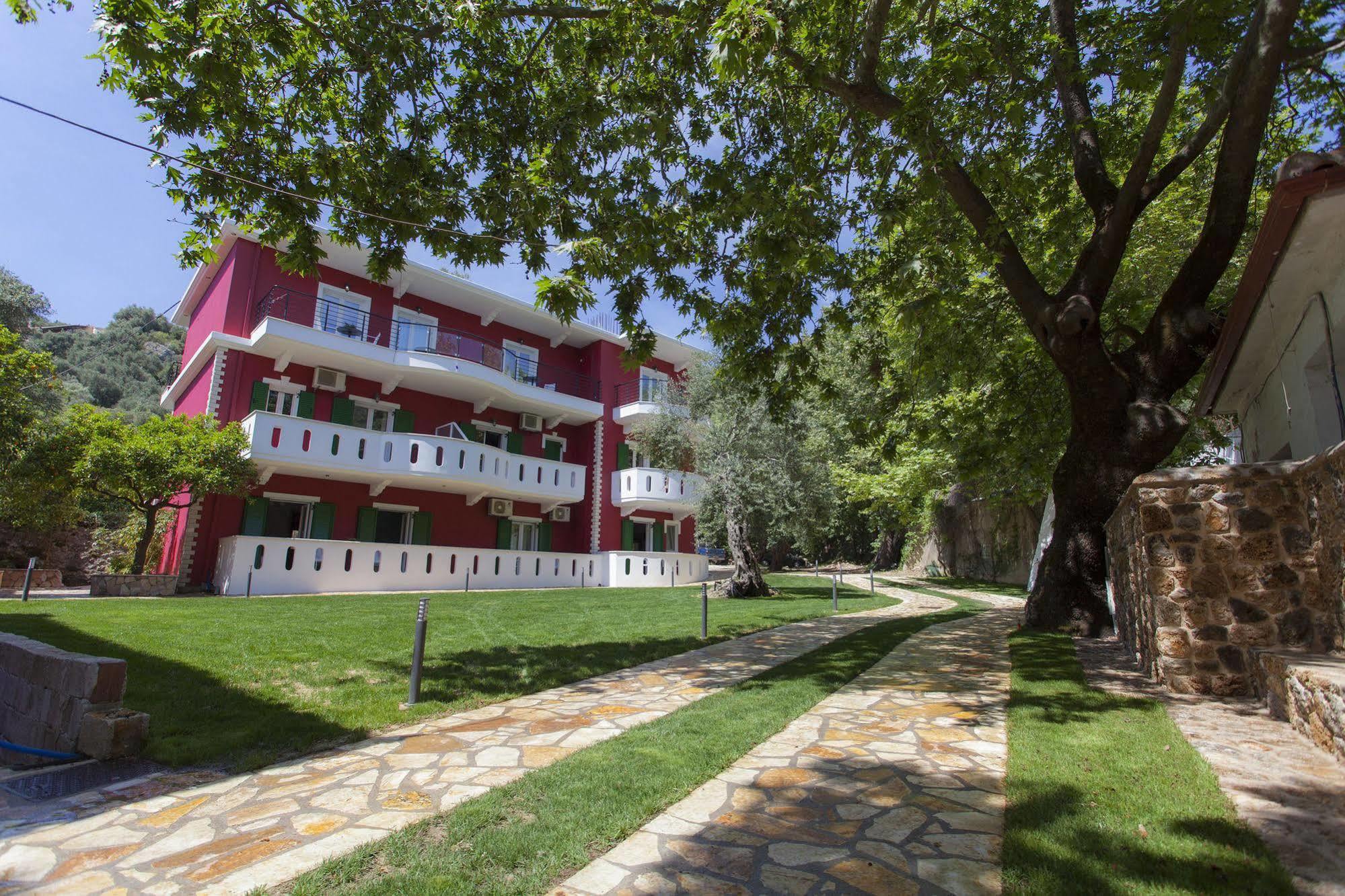 Oasis Exclusive Aparthotel Parga Ngoại thất bức ảnh