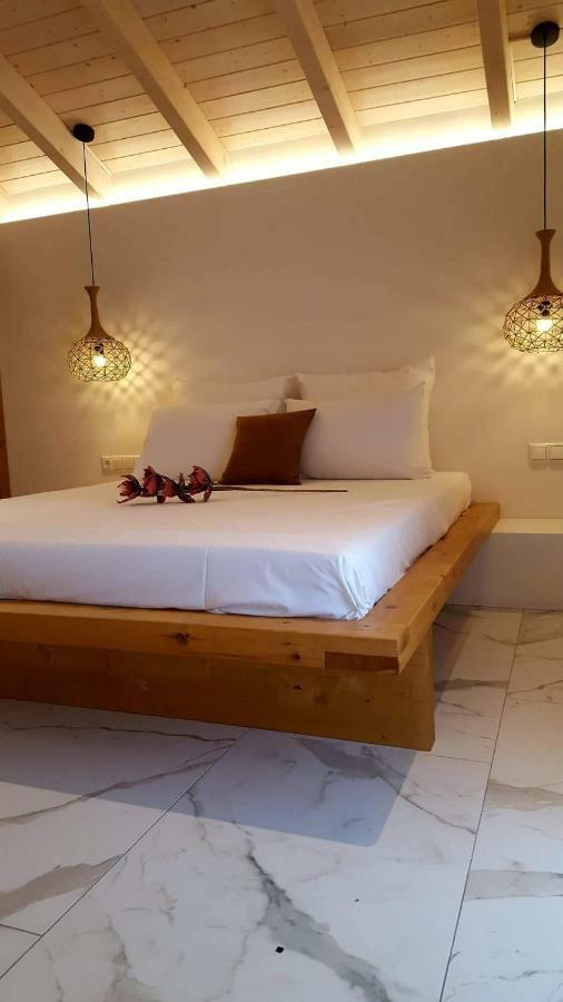 Oasis Exclusive Aparthotel Parga Ngoại thất bức ảnh