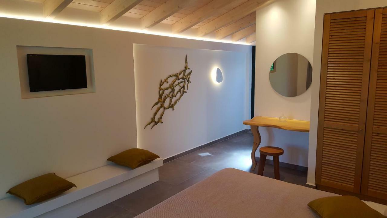 Oasis Exclusive Aparthotel Parga Ngoại thất bức ảnh